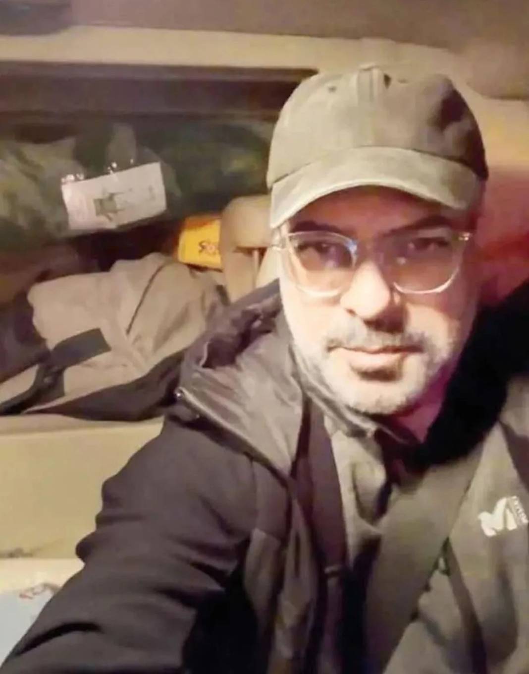 Ünlüler depremzedeler için tek yürek oldu! Kimisi bölgede, kimisi kampanya organize ediyor 8